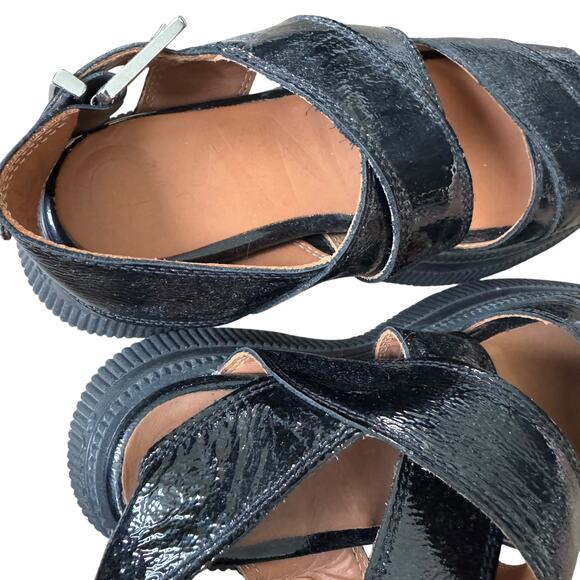 GANNI Chunky Patent Leather Sandals - Picture 3 of 9